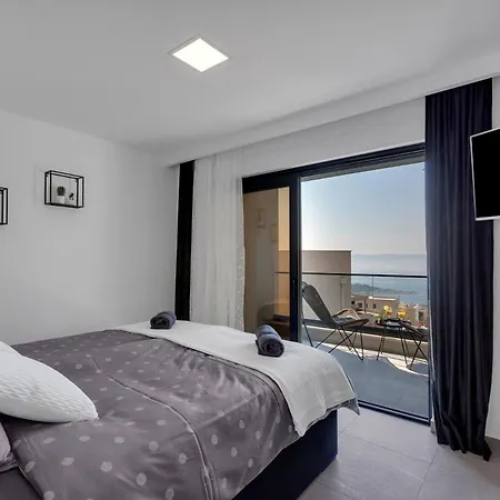 Ferienhaus Mit Privatpool Fur 7 Personen Ca 417 Qm In Puharici Bei Makarska, Dalmatien Mitteldalmatien * Makarska